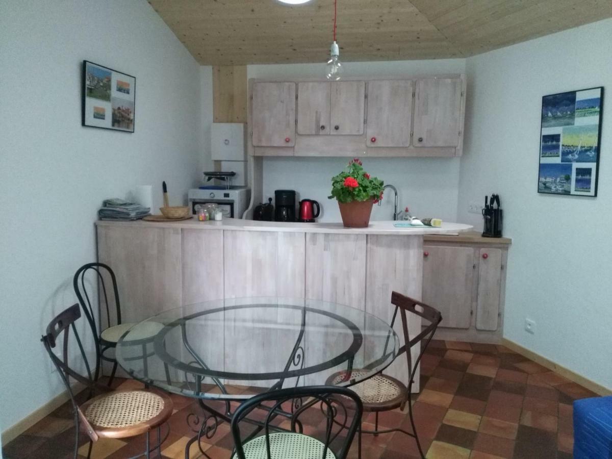 Bed and Breakfast Les Chenes Bleus Sainte-Marie-de-Ré Exterior foto