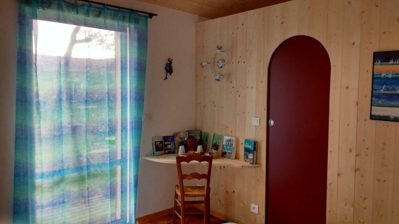 Bed and Breakfast Les Chenes Bleus Sainte-Marie-de-Ré Exterior foto